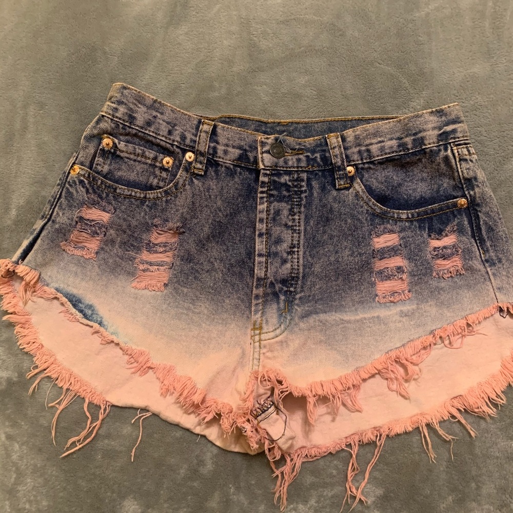 BNWT pink ombre high waisted shorts